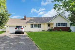 11 Mt Vernon Dr, Toms River Township, NJ 08755 - Photo 3