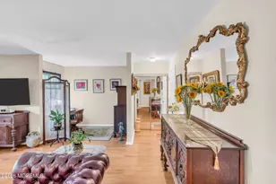 21 Concord Ct, Red Bank, NJ 07701 - Photo 7