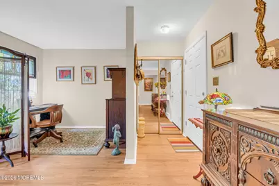 21 Concord Court #A, Red Bank, NJ 07701 - Photo 5
