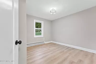 61 Piazza Vittoria #C, Freehold, NJ 07728 - Photo 31
