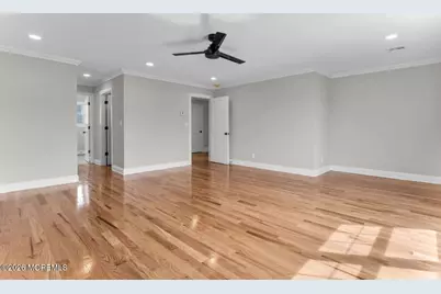 519 Washington Avenue, Union Beach, NJ 07735 - Photo 23