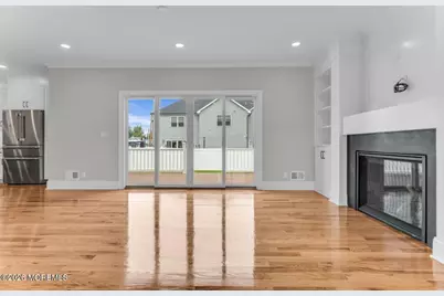 519 Washington Avenue, Union Beach, NJ 07735 - Photo 9