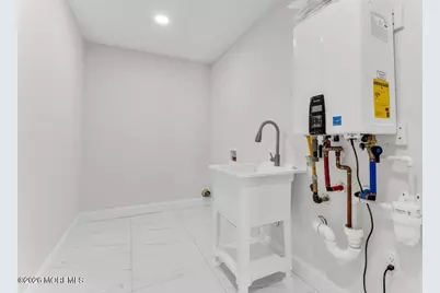 519 Washington Avenue, Union Beach, NJ 07735 - Photo 33