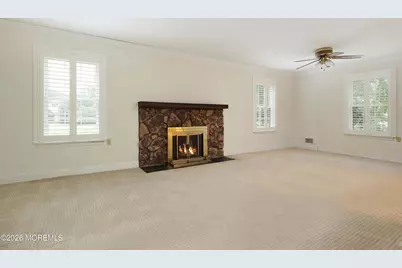 101 Wellington Place #101, Matawan, NJ 07747 - Photo 5