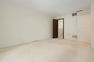101 Wellington Pl, Matawan, NJ 07747 - Photo 13