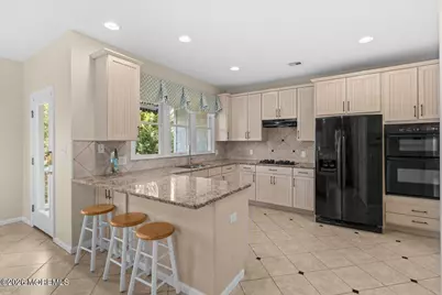 303 Hwy 35 #7, Point Pleasant Beach, NJ 08742 - Photo 17
