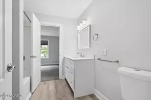 70 Oak Ln, Eatontown, NJ 07724 - Photo 19