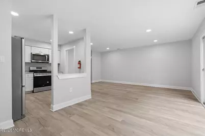 70 Oak Lane, Eatontown, NJ 07724 - Photo 9