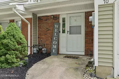 70 Oak Lane, Eatontown, NJ 07724 - Photo 3