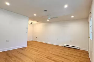 878 Balmoral Ct, Lakewood, NJ 08701 - Photo 5
