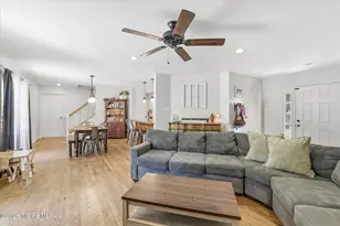 4 Greenbriar Dr, Tuckerton, NJ 08087 - Photo 7