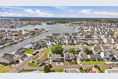 4 Harbor View Lane, Toms River Township, NJ 08753 - Photo 27