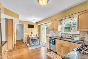 7 Moss Haven Way, Howell Township, NJ 07731 - Photo 13