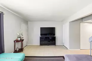 111 Williamsburg Ln, Lakewood, NJ 08701 - Photo 5
