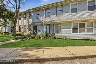 111 Williamsburg Ln, Lakewood, NJ 08701 - Photo 1