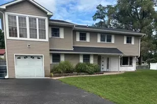 33 Barbara Ln, Oakhurst, NJ 07755 - Photo 1