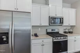 34 Mantoloking Dr, Jackson, NJ 08527 - Photo 5