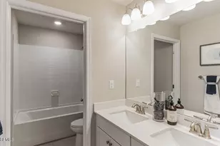 34 Mantoloking Dr, Jackson, NJ 08527 - Photo 9