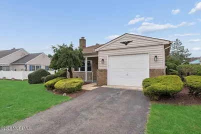 15 Buckingham Drive N, Manchester Township, NJ 08759 - Photo 3