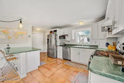 89 Campbell Street, Red Bank, NJ 07701 - Photo 13