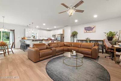 413 S Green Street, Tuckerton, NJ 08087 - Photo 5