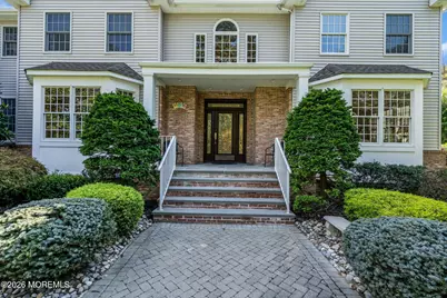 8 Duke Court, Tinton Falls, NJ 07724 - Photo 5