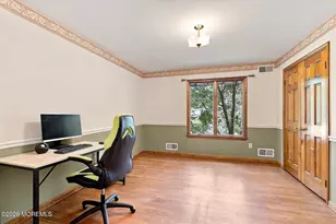 11 Castle Dr, Middletown, NJ 07748 - Photo 33