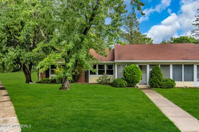 522A Thornbury Court, Lakewood, NJ 08701 - Photo 3