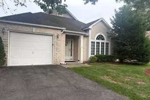 8 Llewellyn Ct, Jackson, NJ 08527 - Photo 3