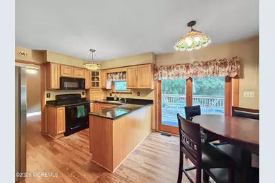 17 Feathertree Court, Howell Township, NJ 07731 - Photo 9