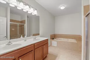 203 Canterbury Ln, Morganville, NJ 07751 - Photo 11