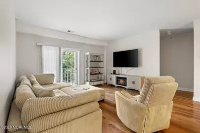 203 Canterbury Lane, Morganville, NJ 07751 - Photo 7
