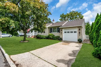177 10th Street, Belford, NJ 07718 - Photo 5