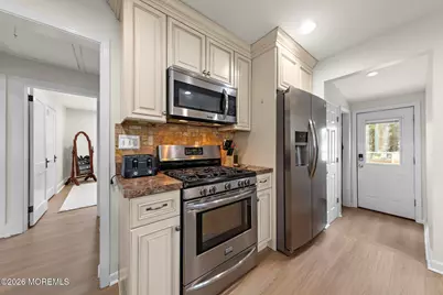 20 Weston Place, Eatontown, NJ 07724 - Photo 19