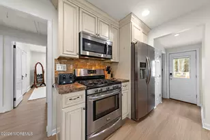 20 Weston Pl, Eatontown, NJ 07724 - Photo 19