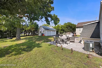 20 Weston Place, Eatontown, NJ 07724 - Photo 33