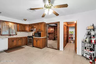 580 Lloyd Rd, Matawan, NJ 07747 - Photo 5