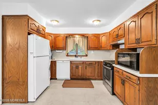 580 Lloyd Rd, Matawan, NJ 07747 - Photo 3