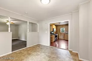 107 Elm St, Lakehurst, NJ 08733 - Photo 11