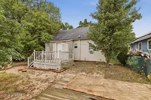 107 Elm St, Lakehurst, NJ 08733 - Photo 25