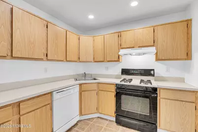 508 Harding Road #3, Freehold, NJ 07728 - Photo 7