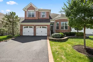 114 Campbell Ct, Shrewsbury, NJ 07702 - Photo 1