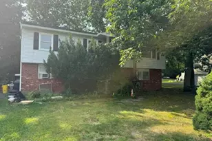 935 Woodlane Rd, Jackson, NJ 08527 - Photo 1