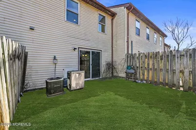 1333 Paris Court, Lakewood, NJ 08701 - Photo 17