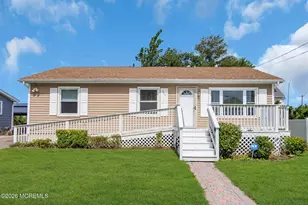 3108 Oceanic Dr, Toms River Township, NJ 08753 - Photo 1