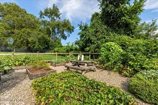 2 Cindy Ct, Holmdel, NJ 07733 - Photo 87