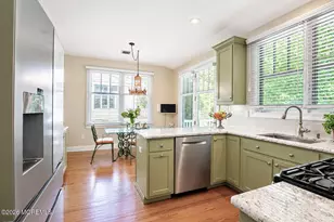 78 Thornbrooke Dr, Shrewsbury, NJ 07702 - Photo 9
