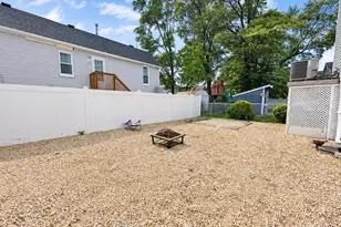 66 Center Ave, Keansburg, NJ 07734 - Photo 11
