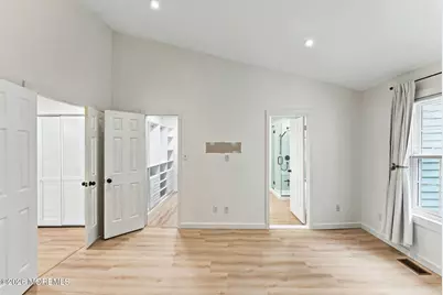 318 Balsam Court, Howell Township, NJ 07731 - Photo 27