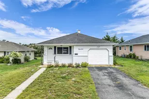 19 St David Dr, Toms River Township, NJ 08757 - Photo 1
